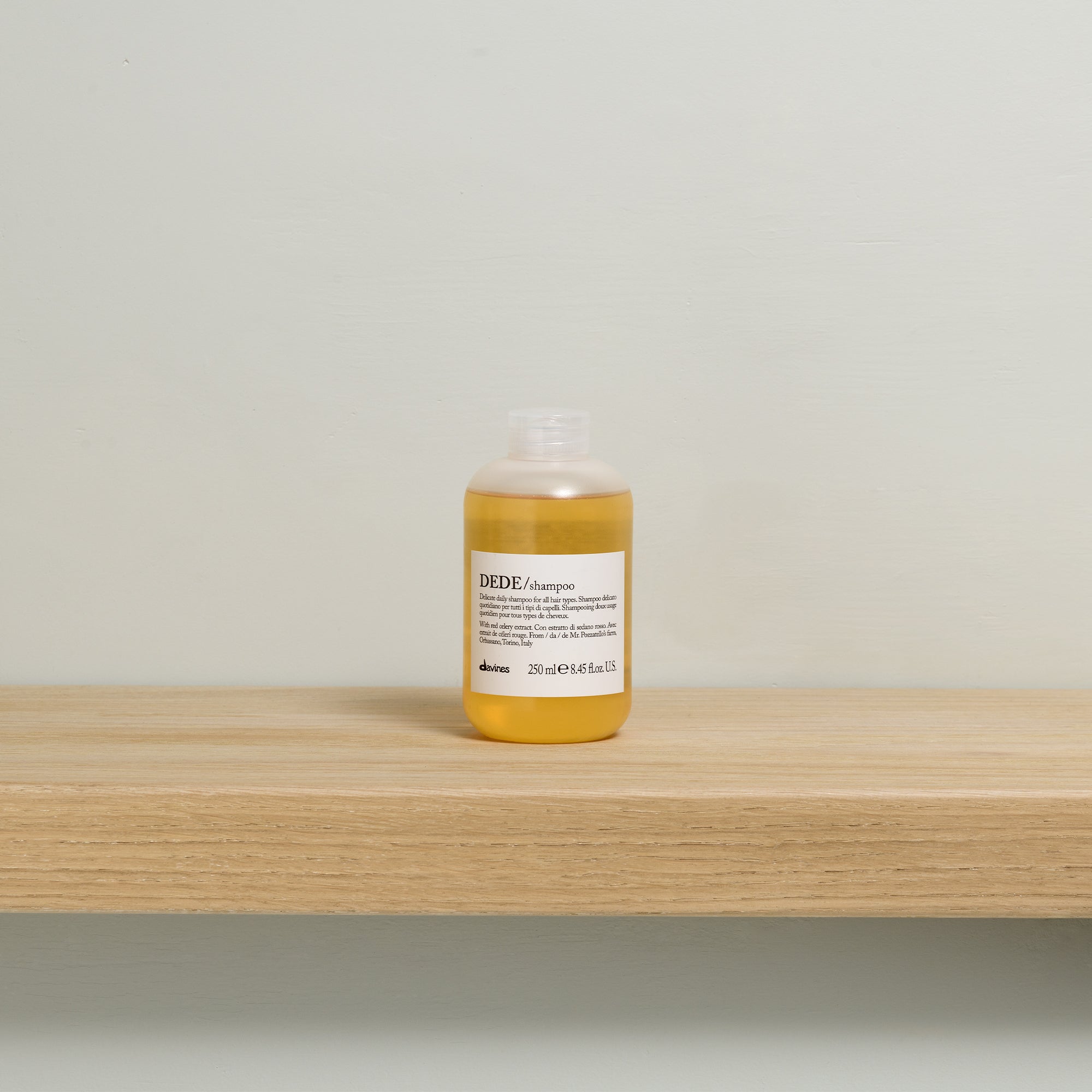 Davines DEDE Shampoo - Shampoo delicado para uso diario, ideal para todo tipo de cabello.