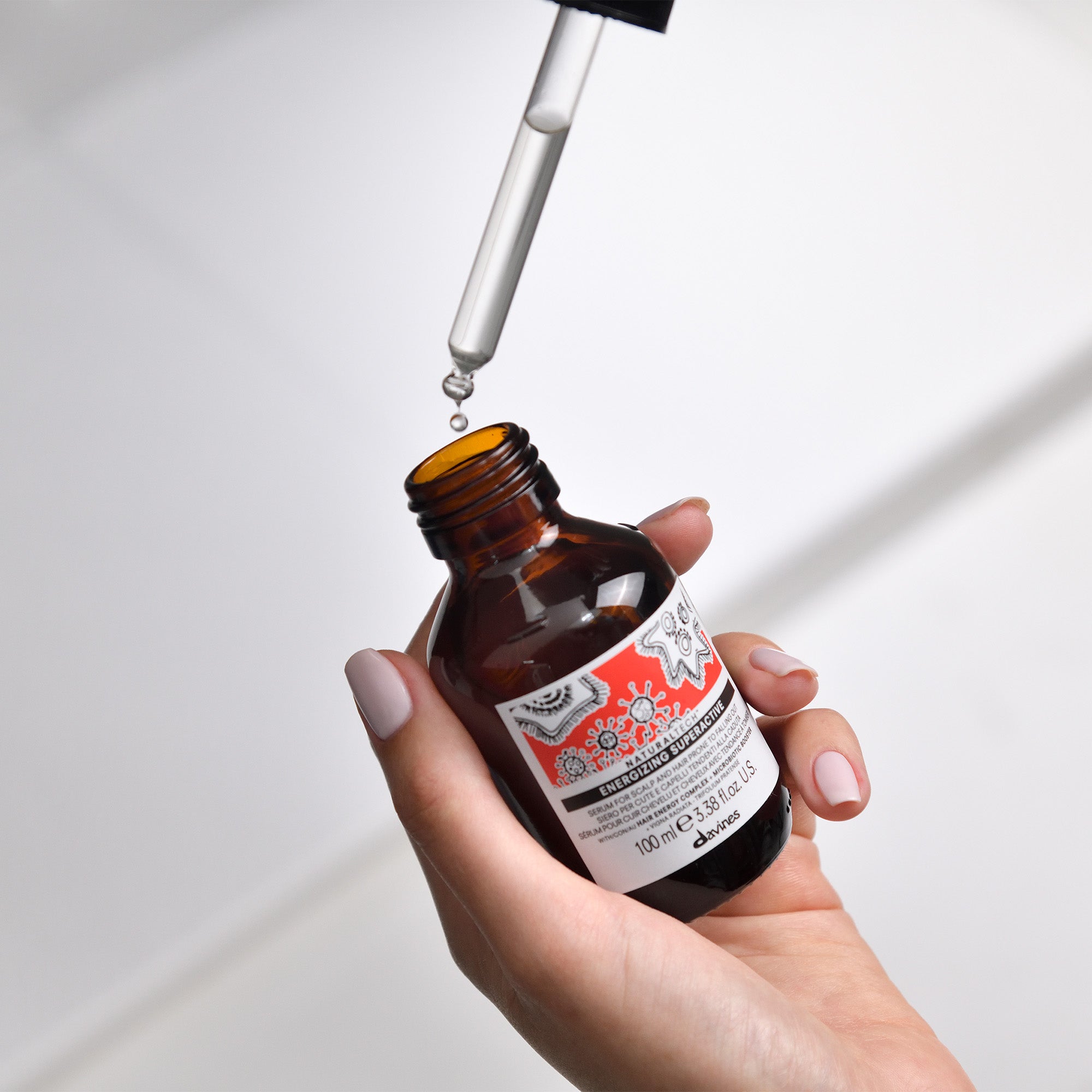 Davines ENERGIZING Superactive - Sérum estimulante para cuero cabelludo y cabello frágil y con tendencia a la caída.