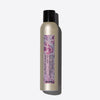 This is a dry texturizer Este es un spray en seco para dar textura y cuerpo instantáneo. 250 ml / 8,45 fl.oz.  Davines
