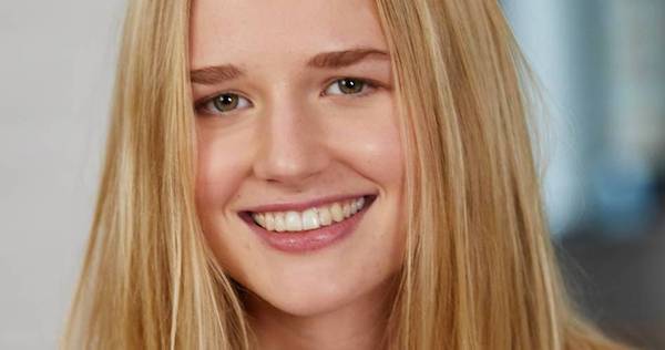 Cómo cuidar el cabello rubio