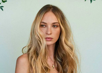 Raíces oscuras para tu rubio