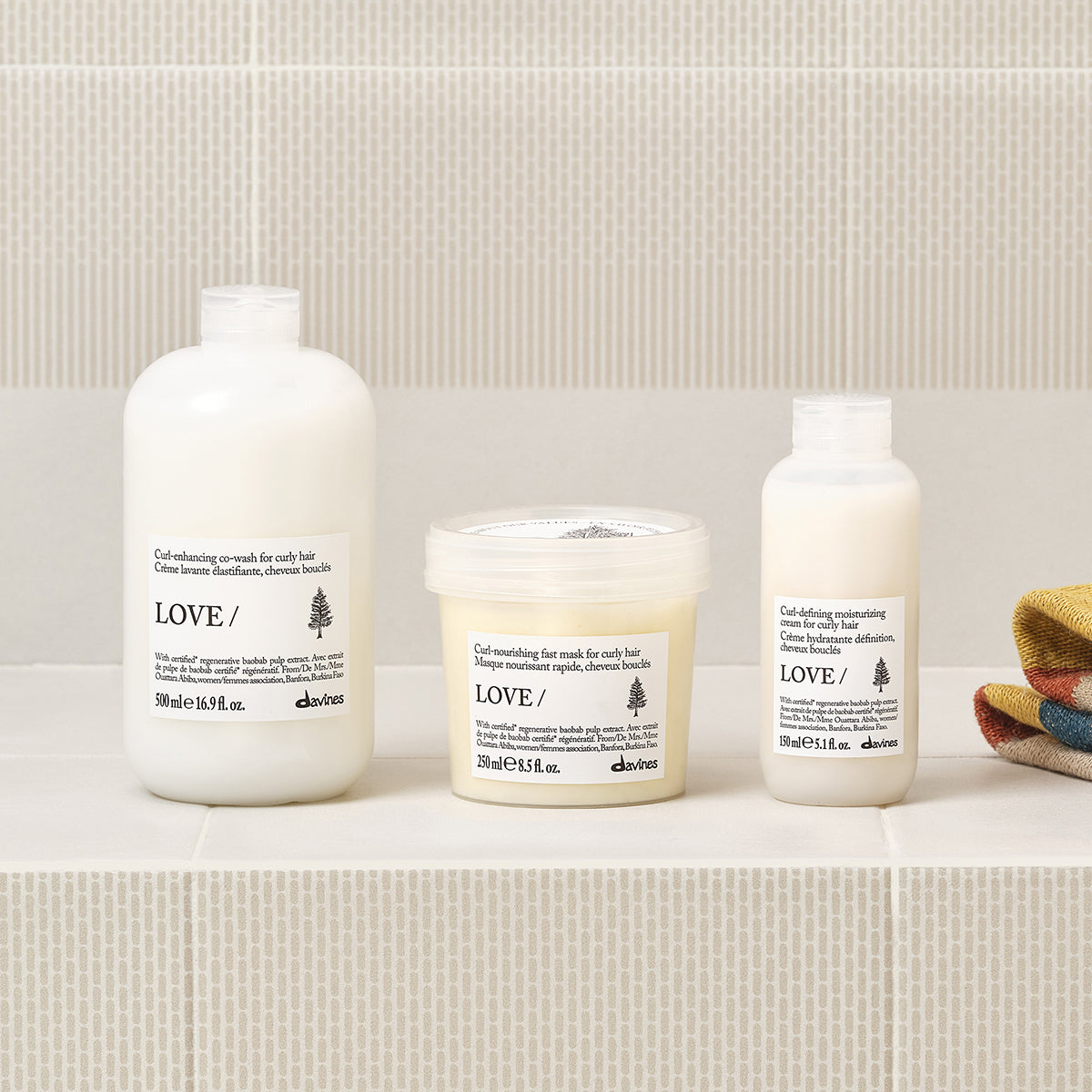 
Davines LOVE CURL Mask - Mascarilla rápida nutritiva para el cabello rizado