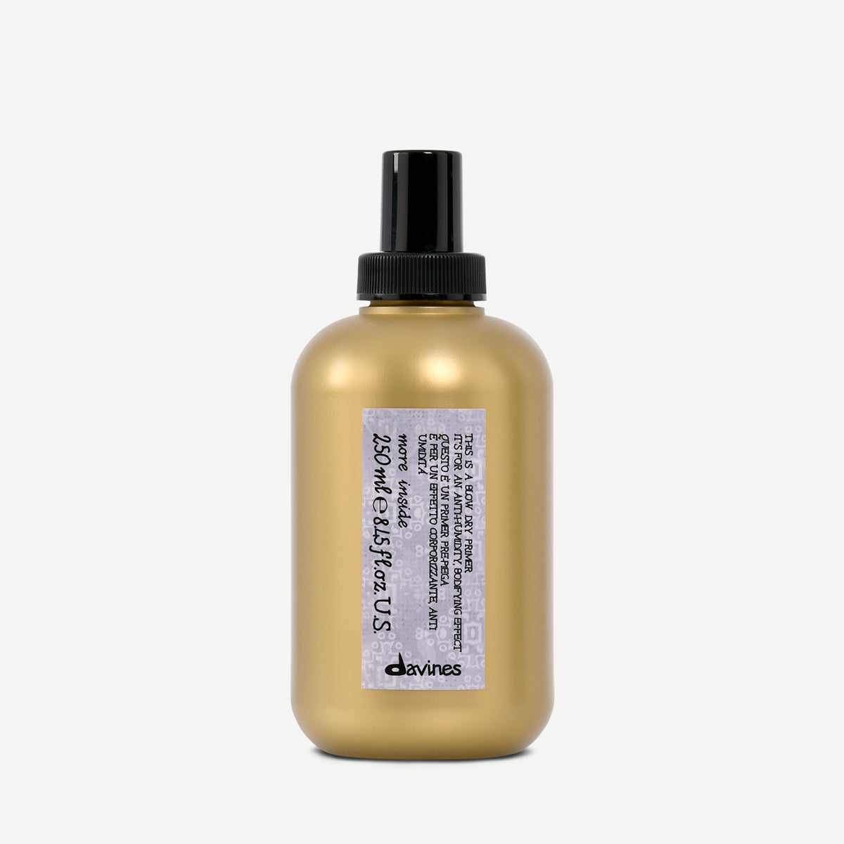 
Davines This is a Primer - Leave-in cremoso, anti-humedad, que prepara el cabello y aporta una mayor duración al peinado de forma natural.