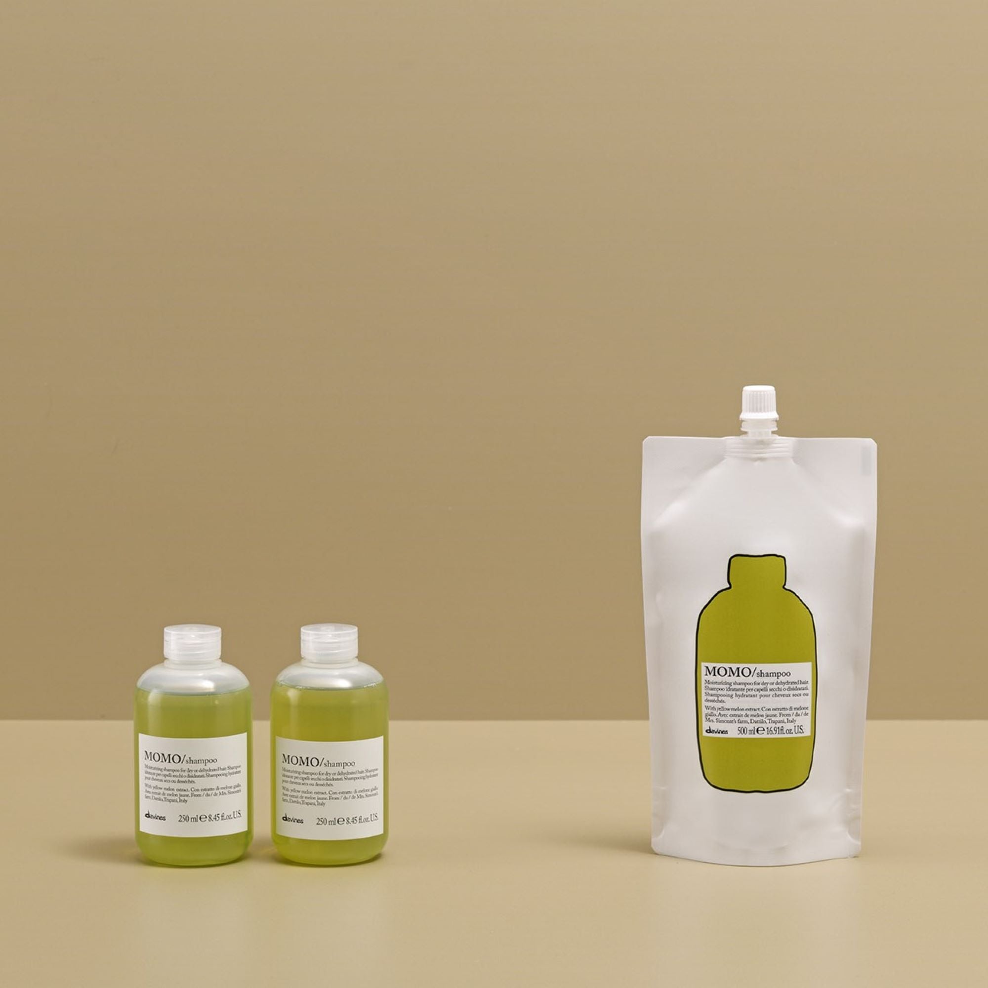
Davines MOMO Shampoo Refill - Shampoo hidratante para cabello seco o deshidratado.