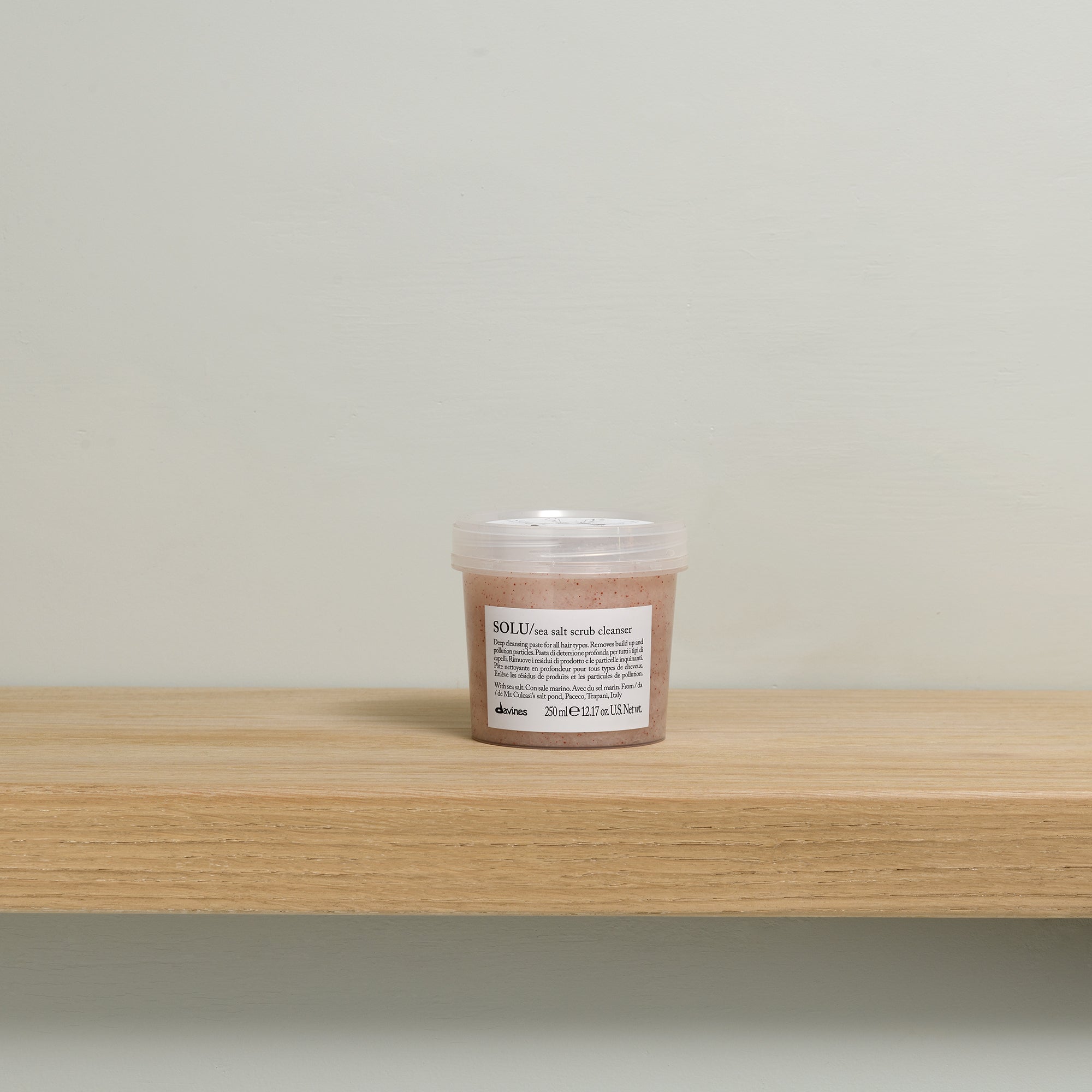 SOLU Sea Salt Scrub Cleanser