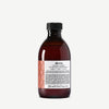 ALCHEMIC Shampoo Cobre Shampoo con color, ideal para intensificar los tonos cobrizos en el cabello. 280 ml  Davines
